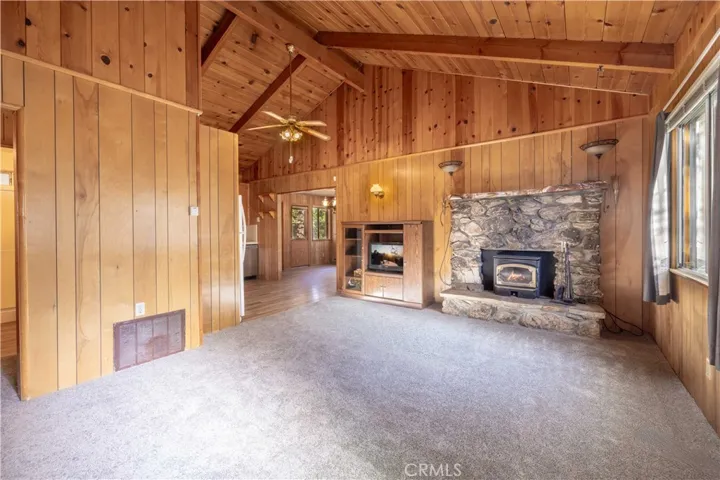 913 Tinkerbell Avenue, Big Bear, California 92314 — photo 4