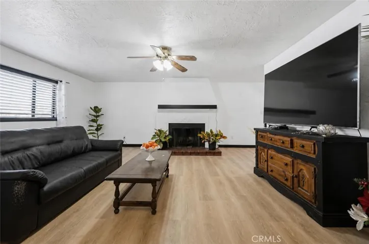 13532 Pierce St, Pacoima, California 91331 — photo 5