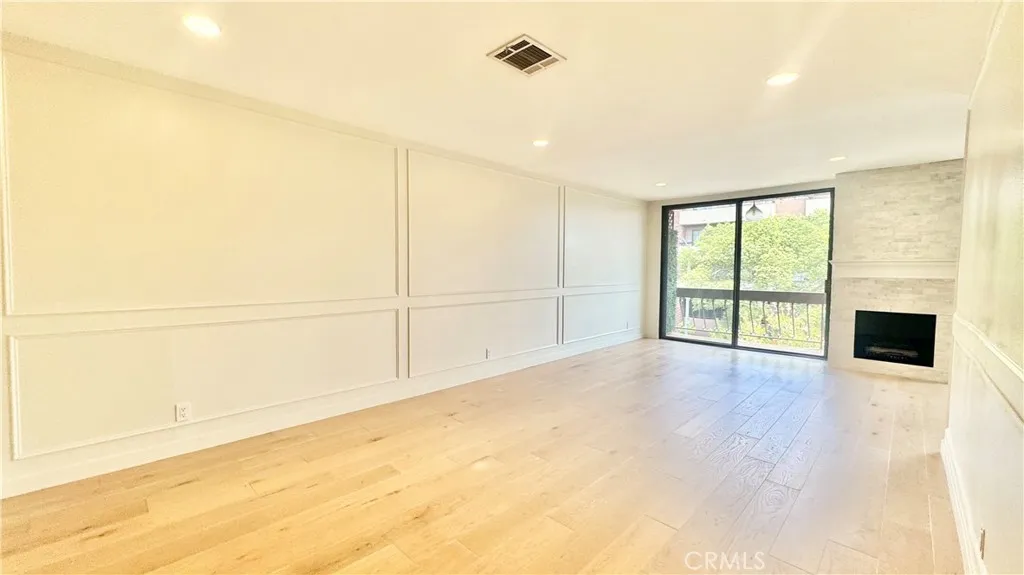 1735 N Fuller Avenue 445, Los Angeles, California 90046 — photo 4