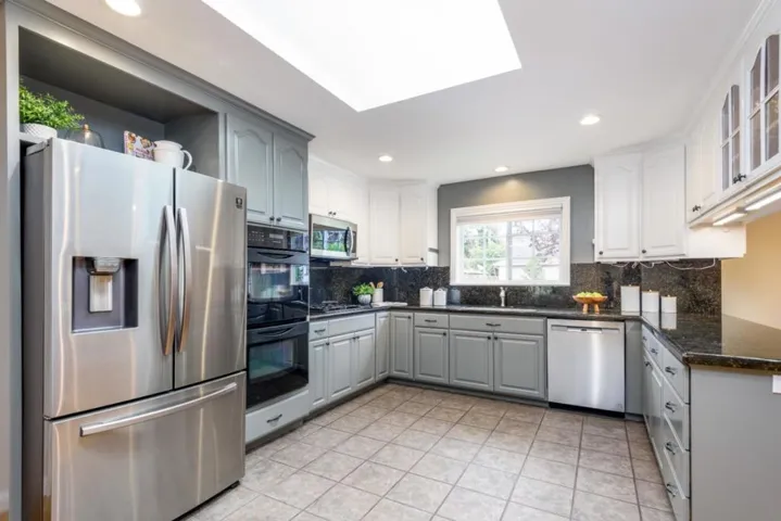 46 Murray Court, Redwood City, California 94061 — photo 5