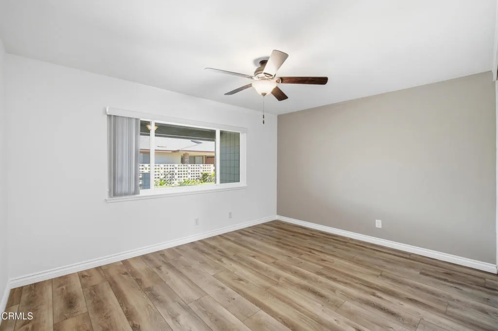 16_bedroom