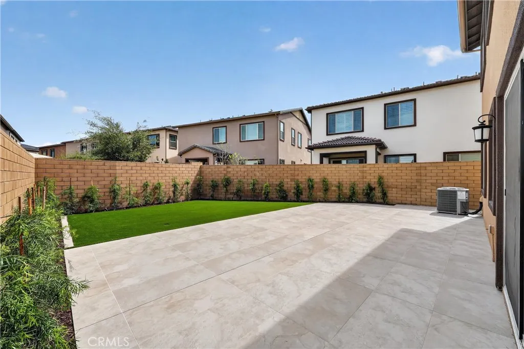 107 Pansy, Irvine, California 92618 — photo 4