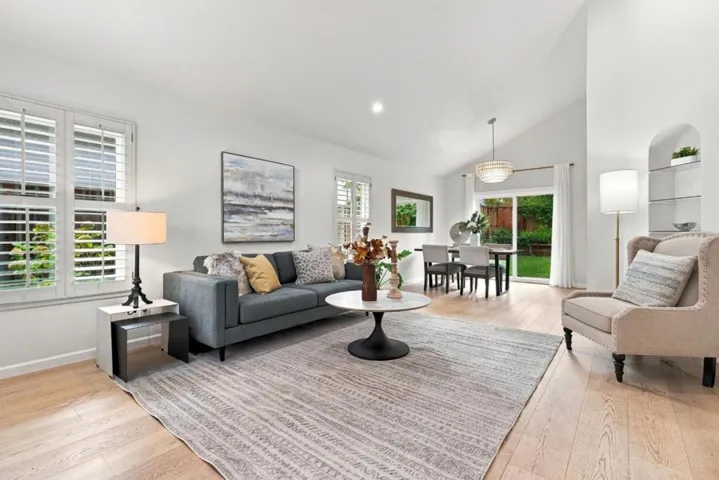 216 Yarborough Lane, Redwood City, California 94061 — photo 4