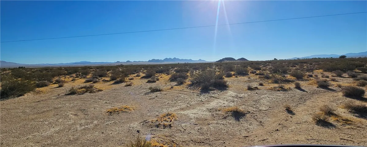 802 Lincoln, Lucerne Valley, California 92356 — photo 5