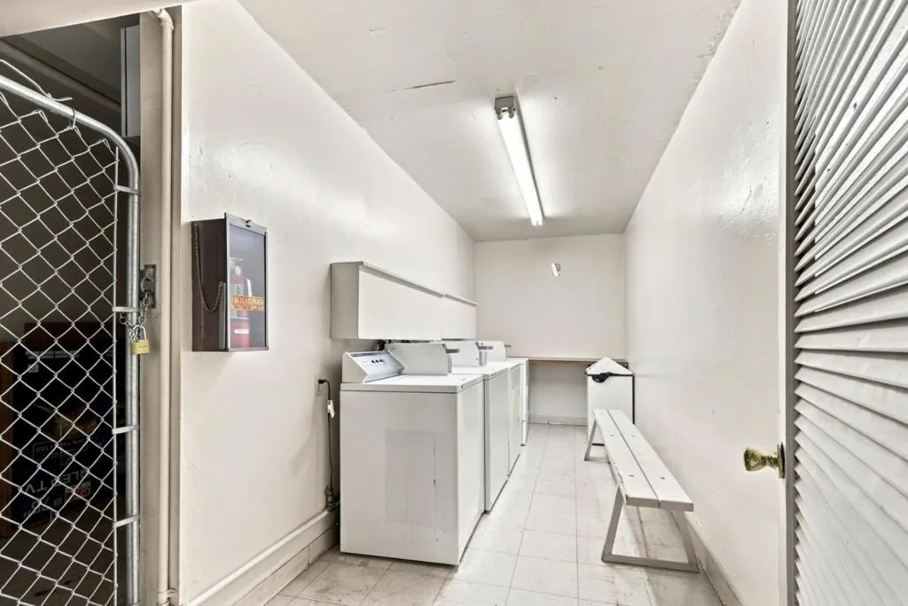 HOA Community Laundry Room HOA Community Laundry Room