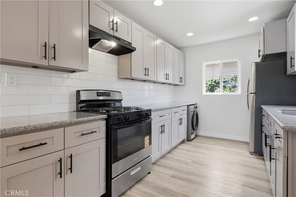 3101 W 60th, Los Angeles, California 90043 — photo 5