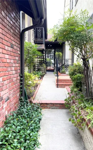 1637 N Verdugo Road, Glendale, California 91208 — photo 5