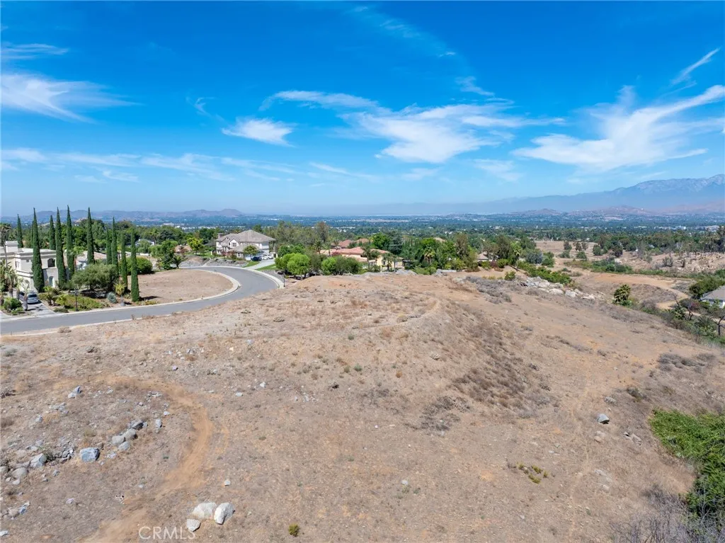 2035 Polo Court, Riverside, California 92506 — photo 5