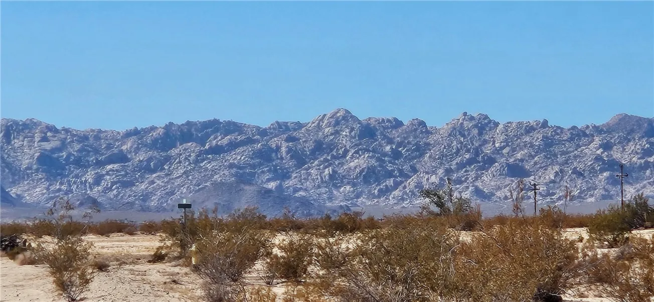 800 Breezy Lane, 29 Palms, California 92277 — photo 5