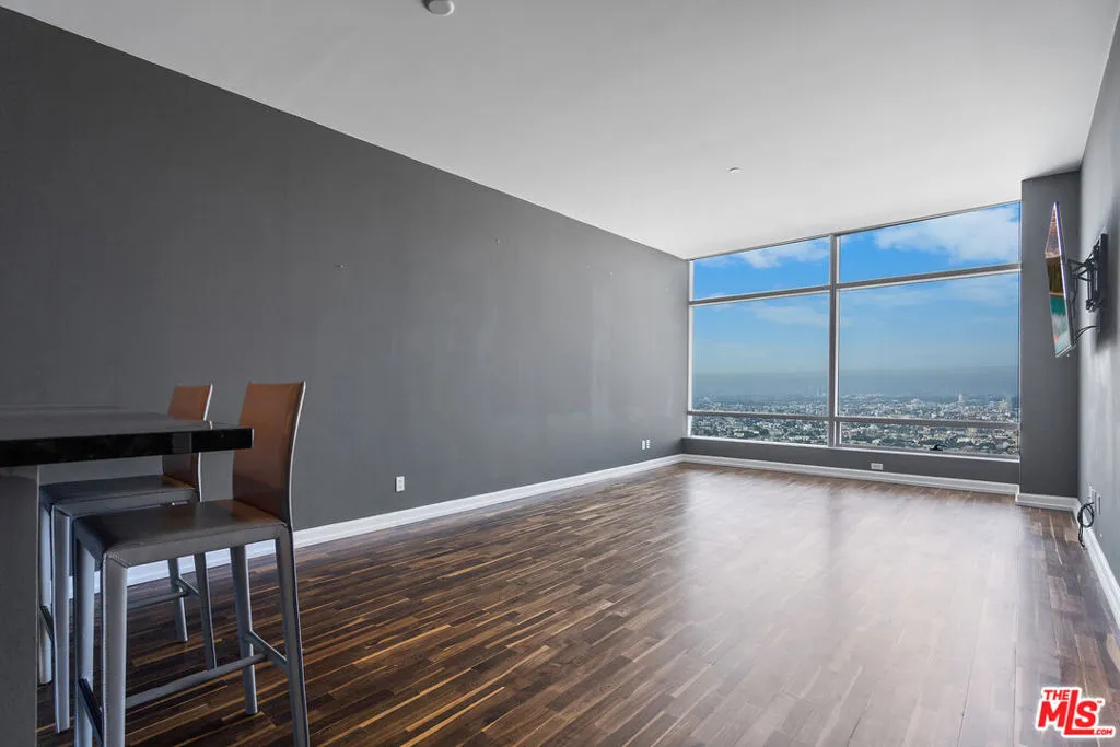 900 W Olympic Boulevard 38f, Los Angeles, California 90015 — photo 4