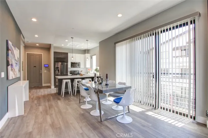 330 Salem 304, Glendale, California 91203 — photo 5