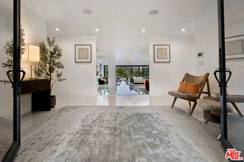 4423 Bergamo Drive, Los Angeles, California 91436 — photo 5