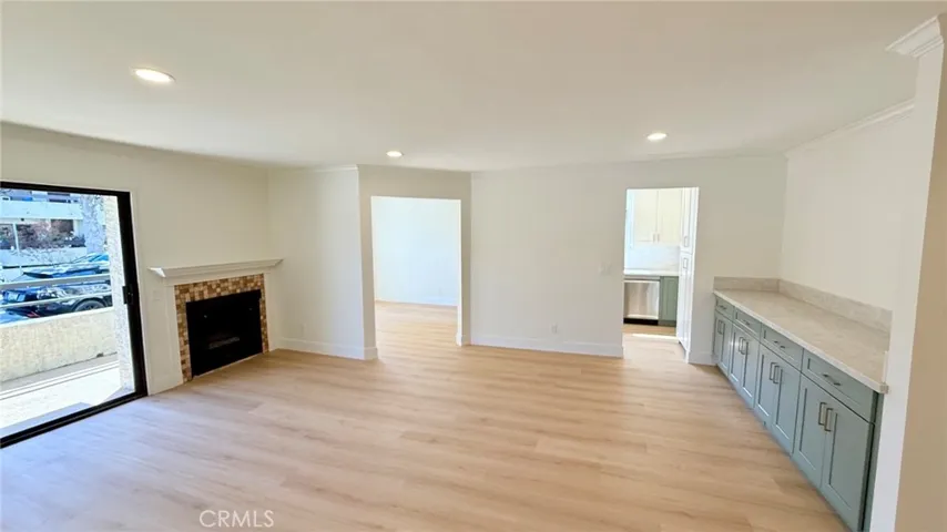 225 N Rose, Burbank, California 91505 — photo 4