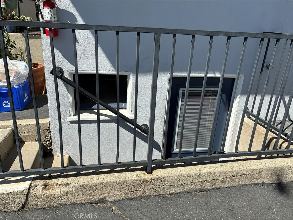 Laundry Room
Community Laundry Room
Community