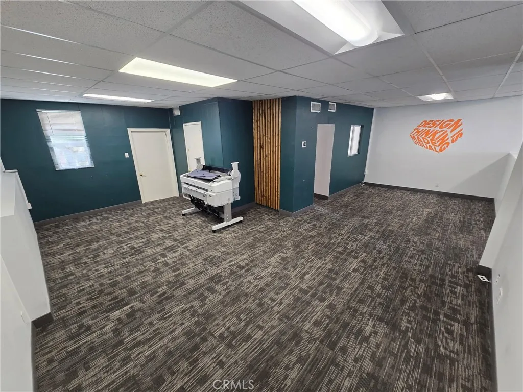 6858 Foothill, Tujunga, California 91042 — photo 4
