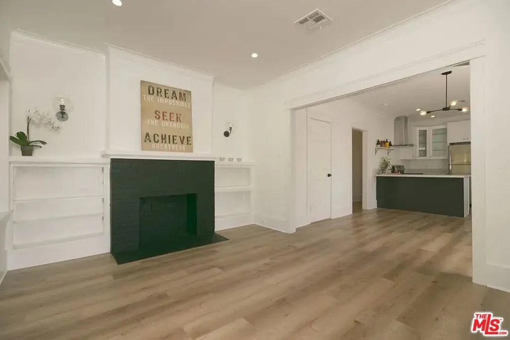 2510 S Bronson Avenue, Los Angeles, California 90018 — photo 4