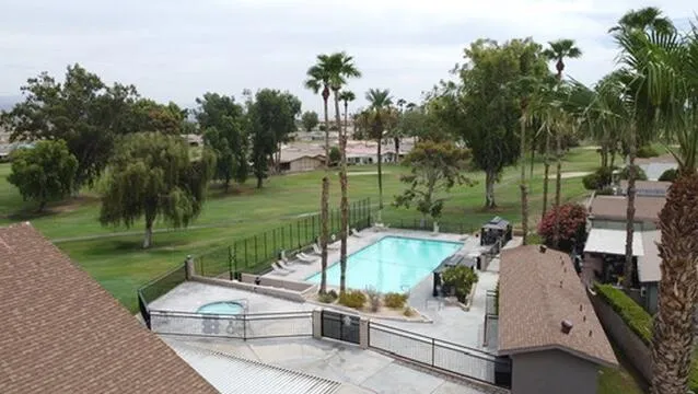 Clubhouse & Pool