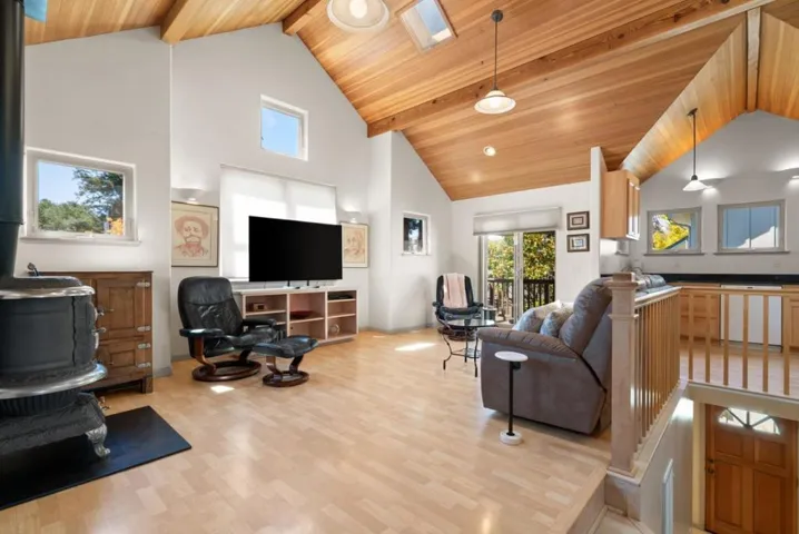 518 Capitola Avenue, Capitola, California 95010 — photo 4