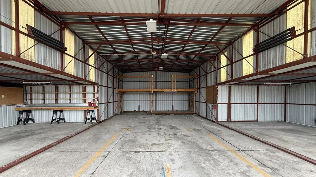 Port-a-port Hangar Oakland Airport N Field, Oakland, California 94621 — photo 5
