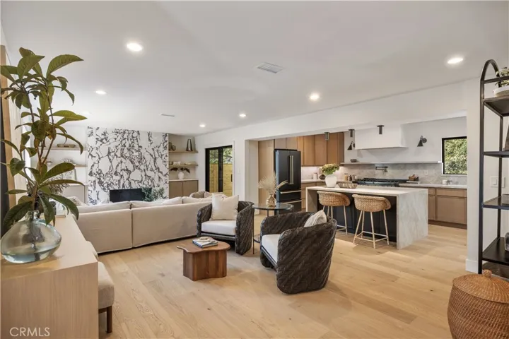 1643 San Ysidro Drive, Beverly Hills, California 90210 — photo 4