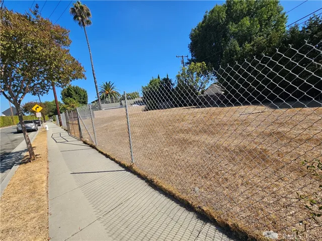 2311 N Bush, Santa Ana, California 92706 — photo 4