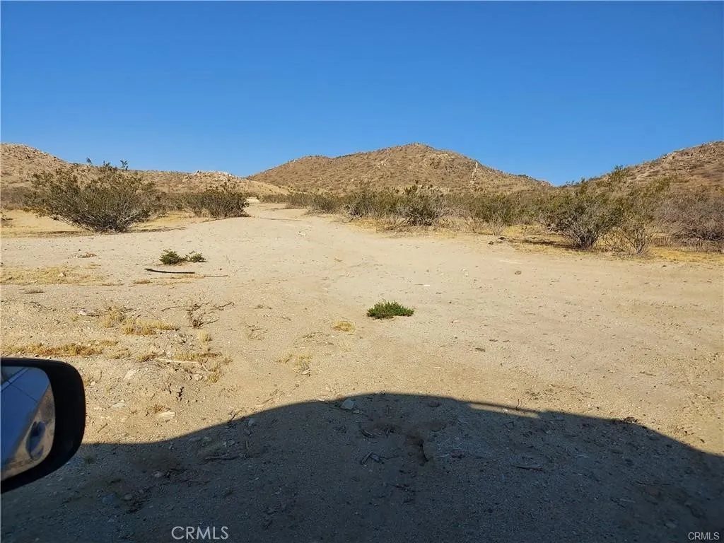 0 Apple Valley Parcel #0472-051-16 Road, Apple Valley, California 92307 — photo 4