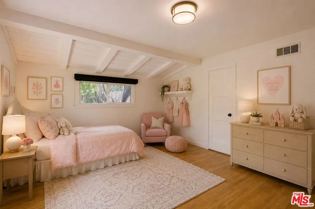 Virtually Staged Bedroom 3