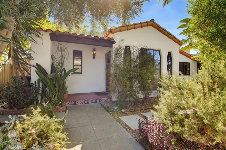 2240 Pine Avenue, Long Beach, California 90806 — photo 4