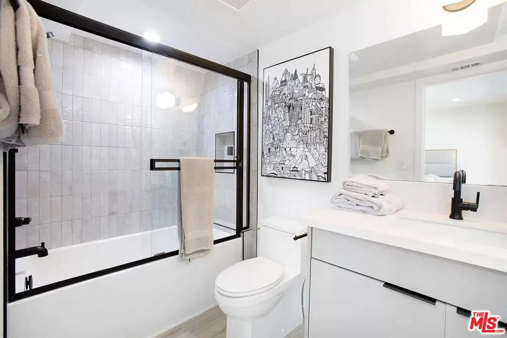 Bathroom 3 Bathroom 3