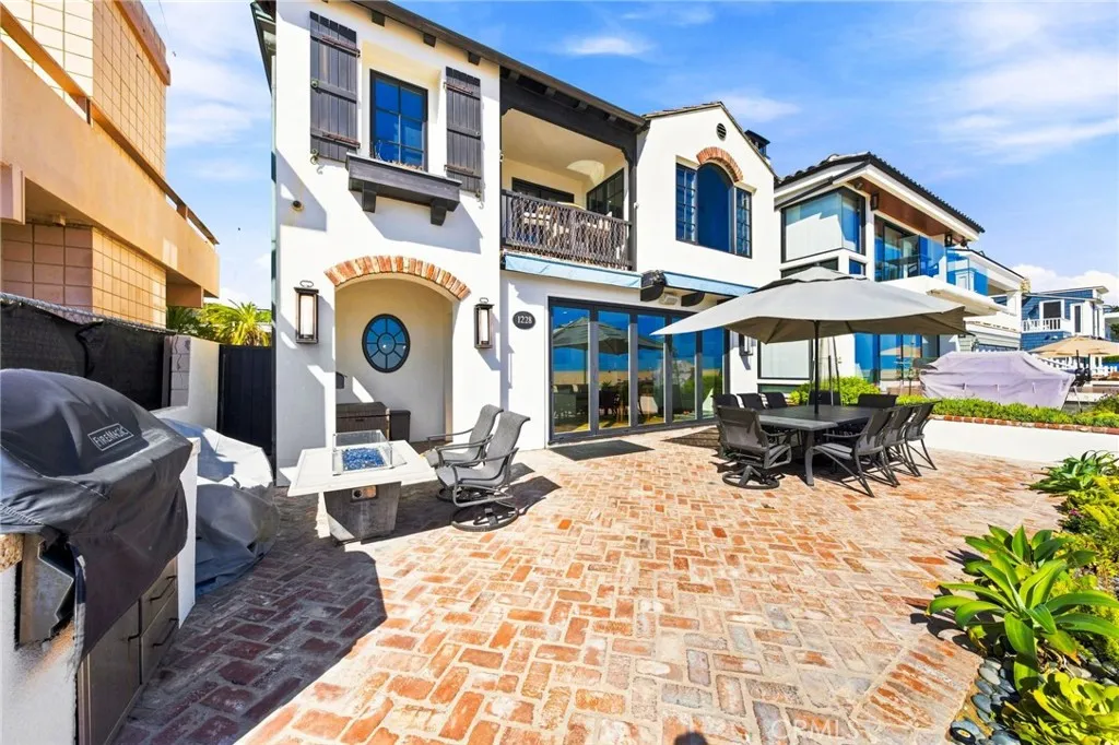 1228 W Oceanfront, Newport Beach, California 92661 — photo 4