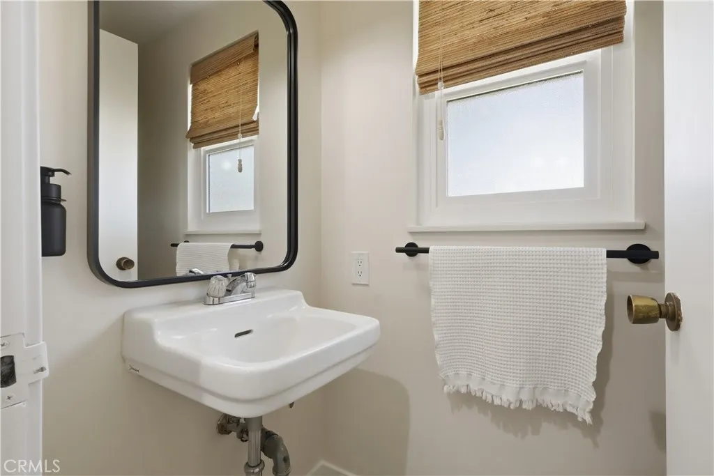 1260 Somerset, Newport Beach, California 92660 — photo 5