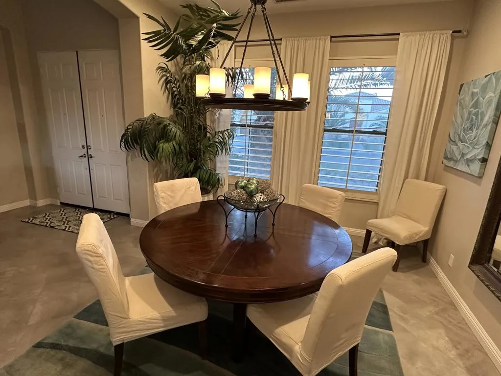 Dining 1 Dining 1