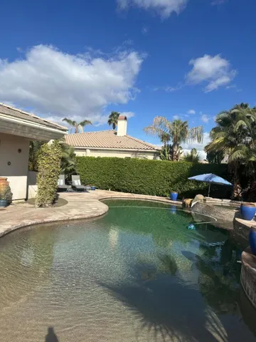 Pool 13