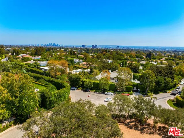 1601 Capri Drive, Los Angeles, California 90272 — photo 5
