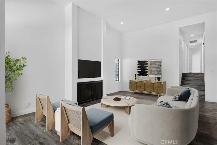 Virtually staged furnishing