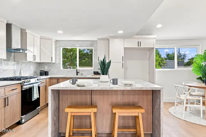 975 E Avenida De Los Arboles, Thousand Oaks, California 91360 — photo 4