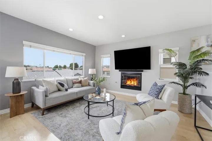 314 Penn Street 2, El Segundo, California 90245 — photo 4