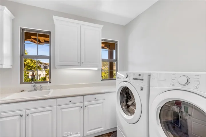 Upstairs laundry!