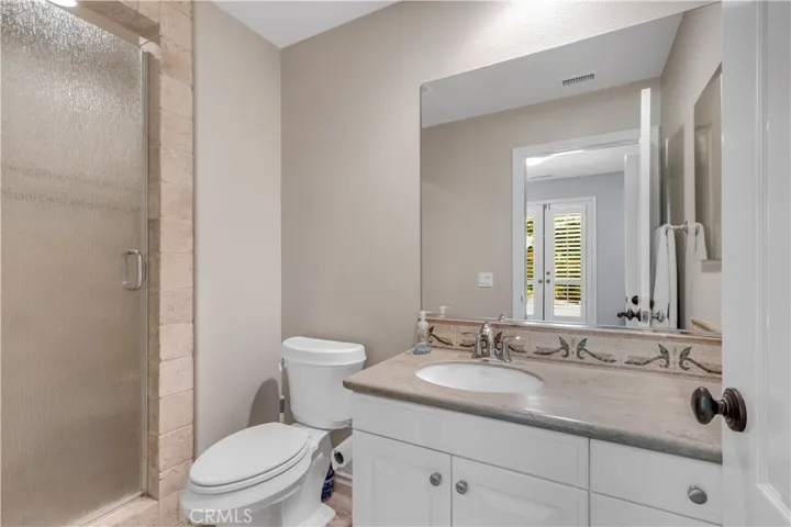 downstairs ensuite