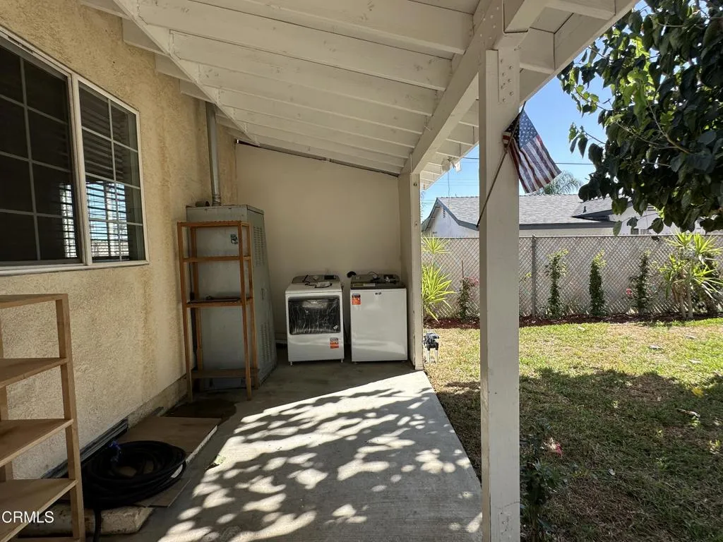 9710 Kester Avenue, Los Angeles, California 91343 — photo 5