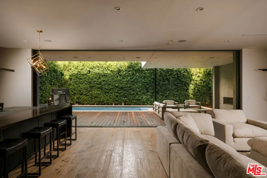 738 N Harper Avenue, Los Angeles, California 90046 — photo 4