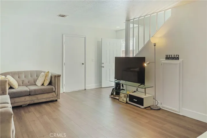 2214 W Wardlow, Long Beach, California 90810 — photo 5