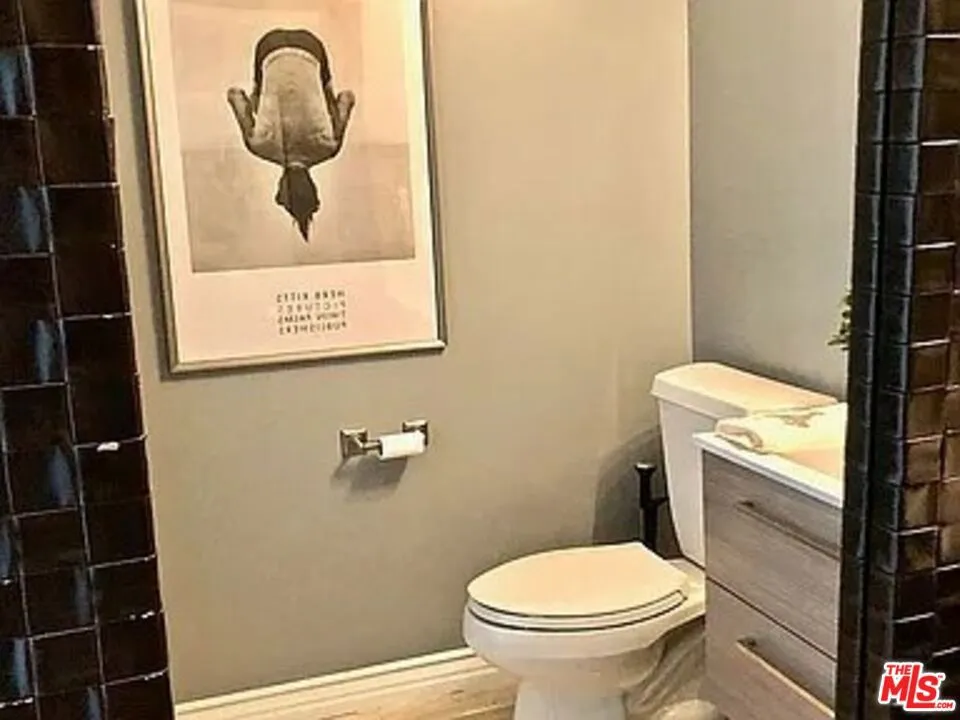 1278 S Camden Drive 304, Los Angeles, California 90035 — photo 5