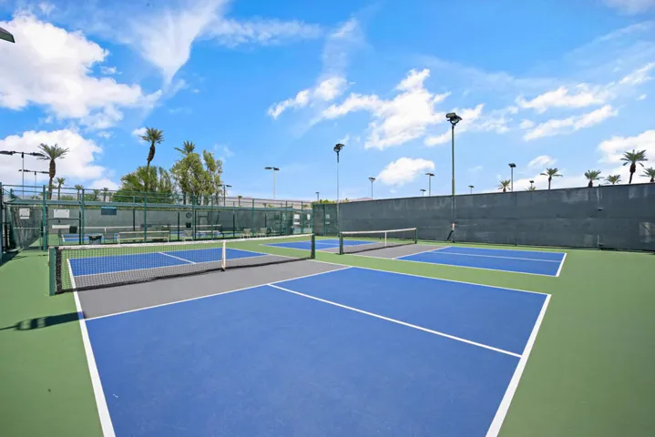 sun-city-palm-desert-community---017