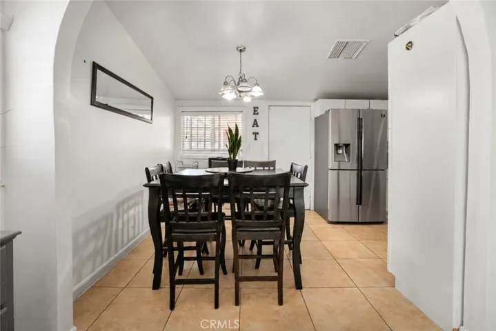 11848 Chadron, Pacoima, California 91331 — photo 5