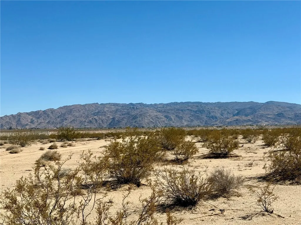 1234 Indian Trl, 29 Palms, California 92277 — photo 4