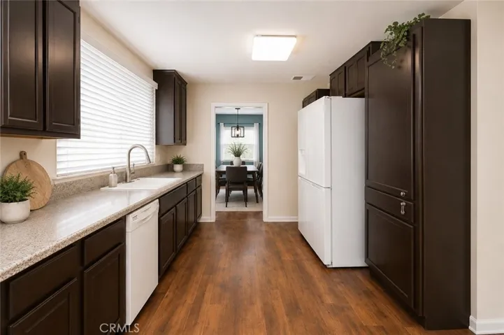 11216 Erwin Street, North Hollywood, California 91606 — photo 5