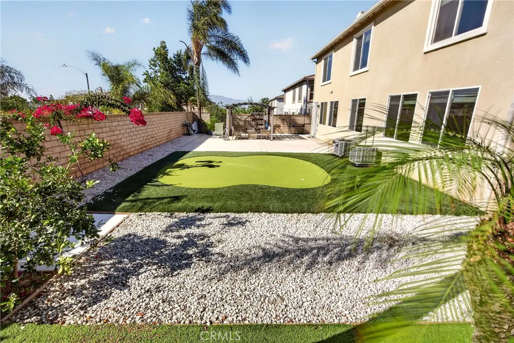 2420 S Vicentia Avenue, Corona, California 92882 — photo 5