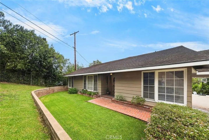 3726 Berwick Drive, La Canada Flintridge, California 91011 — photo 4