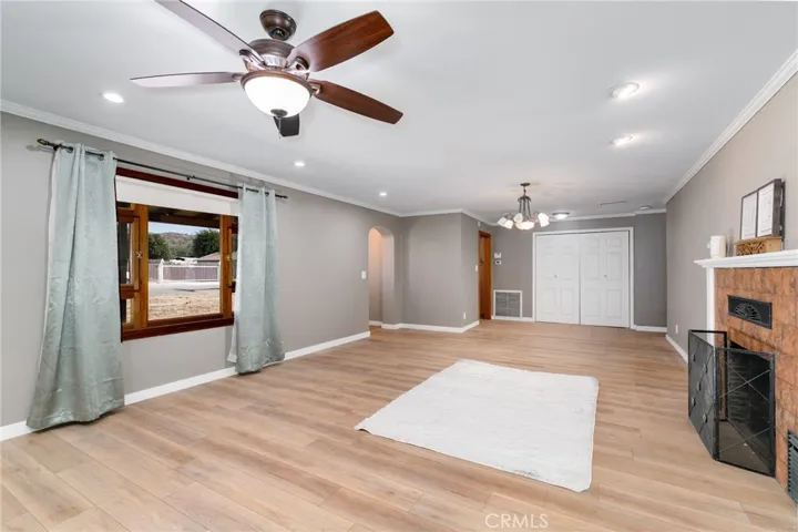 32377 Avenue D, Yucaipa, California 92399 — photo 4